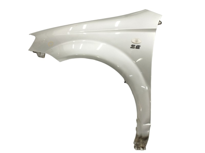 Recambio de aleta delantera izquierda para chevrolet aveo 1.2 cat referencia OEM IAM 96540887  