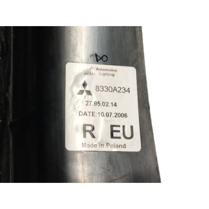 PILOTO TRASERO DERECHO 27950214