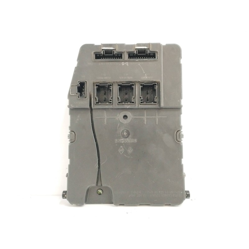 CAJA RELES / FUSIBLES S118400150D