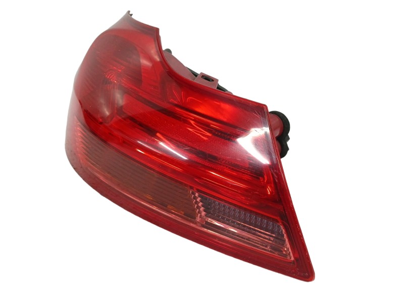 Recambio de piloto trasero izquierdo para opel insignia sports tourer edition referencia OEM IAM 13277877  