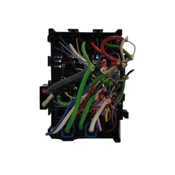 Recambio de caja reles / fusibles para nissan juke (f16_) dig-t 117 referencia OEM IAM 63570069  