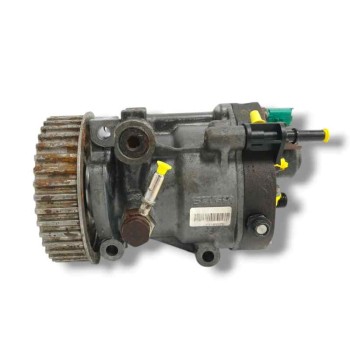 Recambio de bomba inyeccion para renault grand modus dynamique referencia OEM IAM 8200423059A R9042A041A 