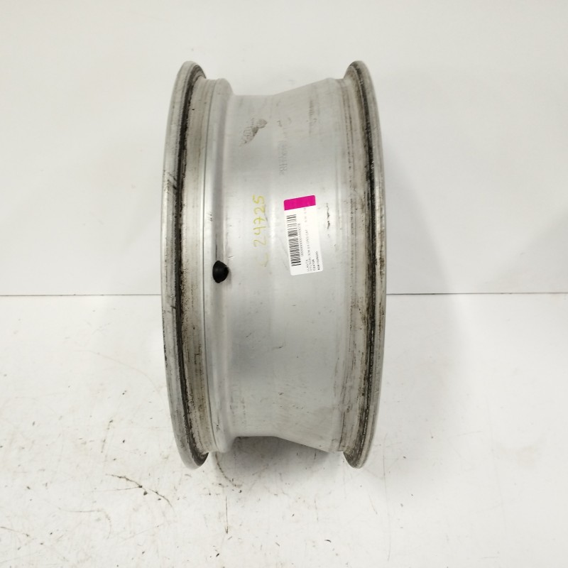 LLANTA 6 5JX17 ET48 5H 5X115