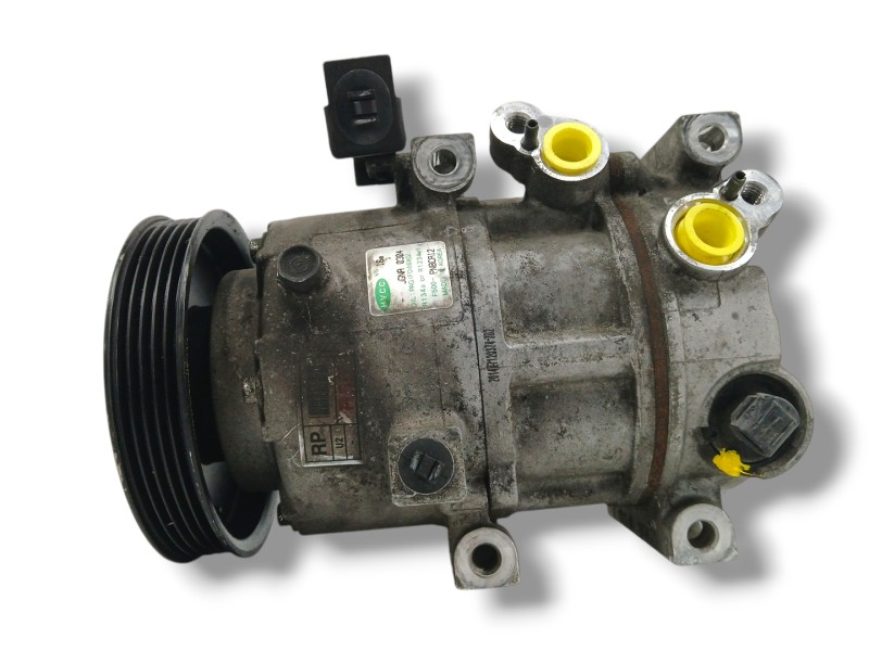Recambio de compresor aire acondicionado para kia carens (un) concept referencia OEM IAM PNBCA12 F500 