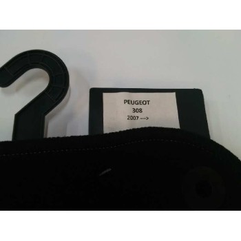 Recambio de alfombras para peugeot 308 1.6 16v hdi referencia OEM IAM   