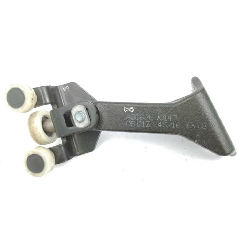Recambio de soporte / guia puerta corredera para volkswagen crafter caja cerrada caja cerrada 30 batalla corta referencia OEM IA