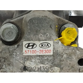 Recambio de bomba direccion para hyundai tucson (jm) 2.0 crdi comfort (4wd) referencia OEM IAM 571002E300  