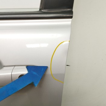 Recambio de puerta delantera izquierda para kia sportage 2.7 cat referencia OEM IAM  OBSERVAR FOTOS 