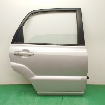 Recambio de puerta trasera derecha para kia sportage 2.7 cat referencia OEM IAM   