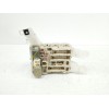 Recambio de caja reles / fusibles para toyota auris 2.2 d-cat referencia OEM IAM 8273002140A 74700210 