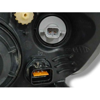 Recambio de faro derecho para chevrolet aveo 1.4 cat referencia OEM IAM 96831092 E1313157 E1313158
