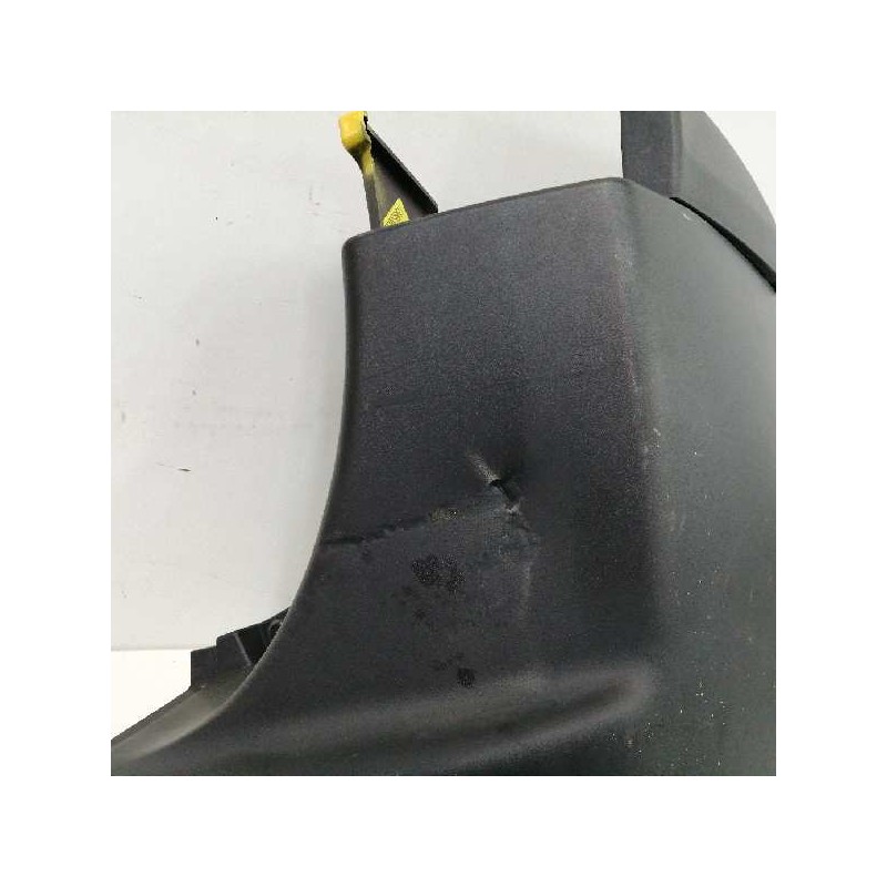 PUNTERA PARAGOLPES TRASERA DERECHA