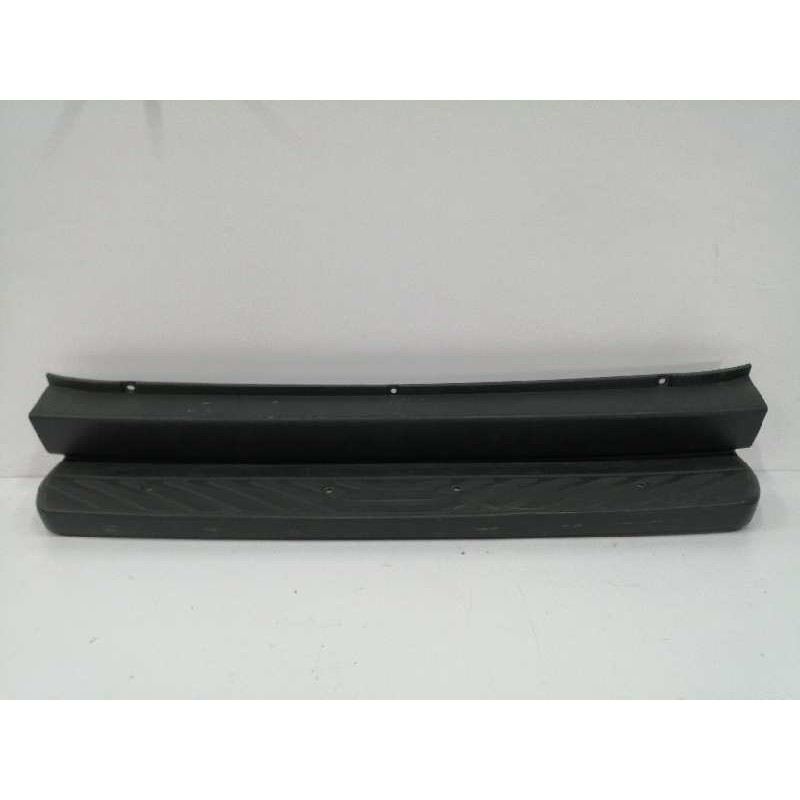 Recambio de paragolpes trasero para volkswagen crafter caja cerrada caja cerrada 30 batalla corta referencia OEM IAM   