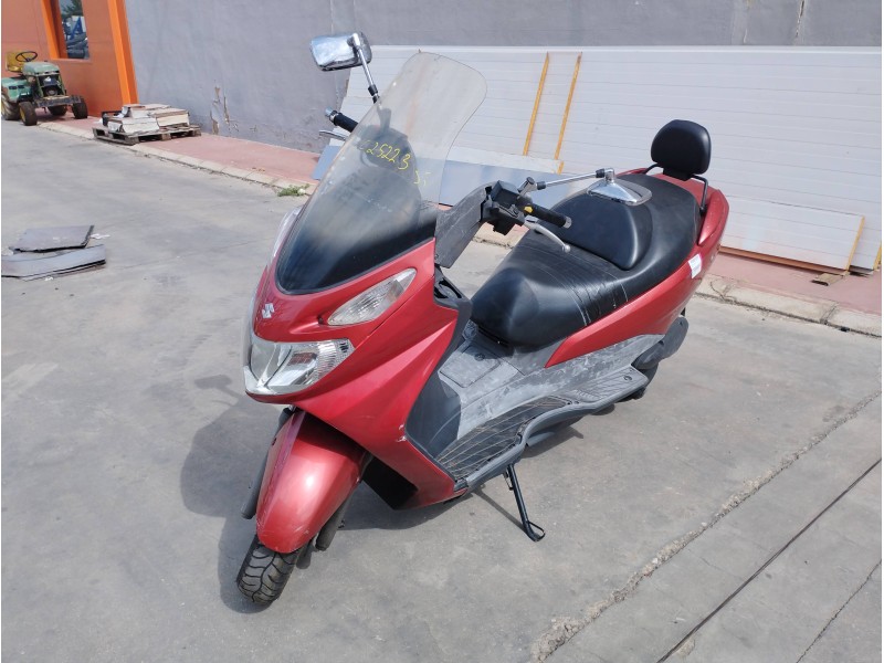 SUZUKI UH 125 / BURGMAN