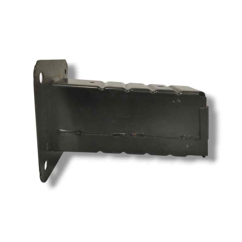 Recambio de absorbedor delantero para renault megane e-tech suv ev60 referencia OEM IAM 561102056R  