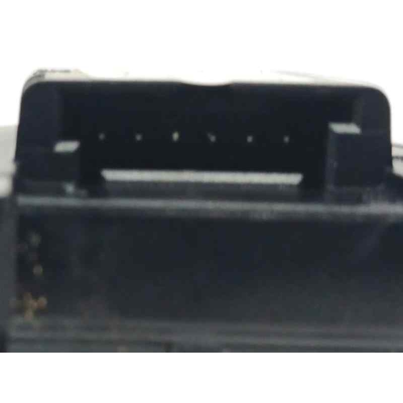 MANDO VOLANTE LADO IZQUIERDO