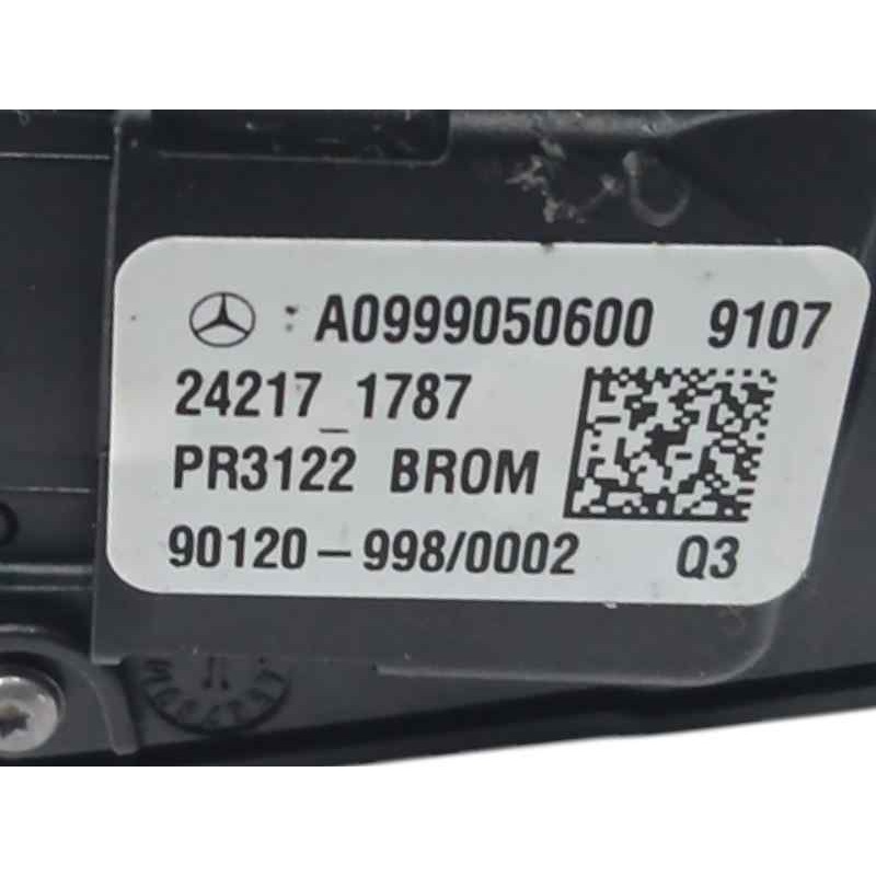 MANDO VOLANTE LADO IZQUIERDO