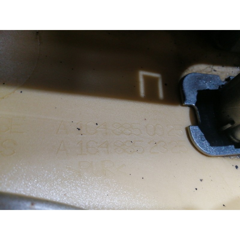 PARAGOLPES TRASERO OBSERVAR FOTOS