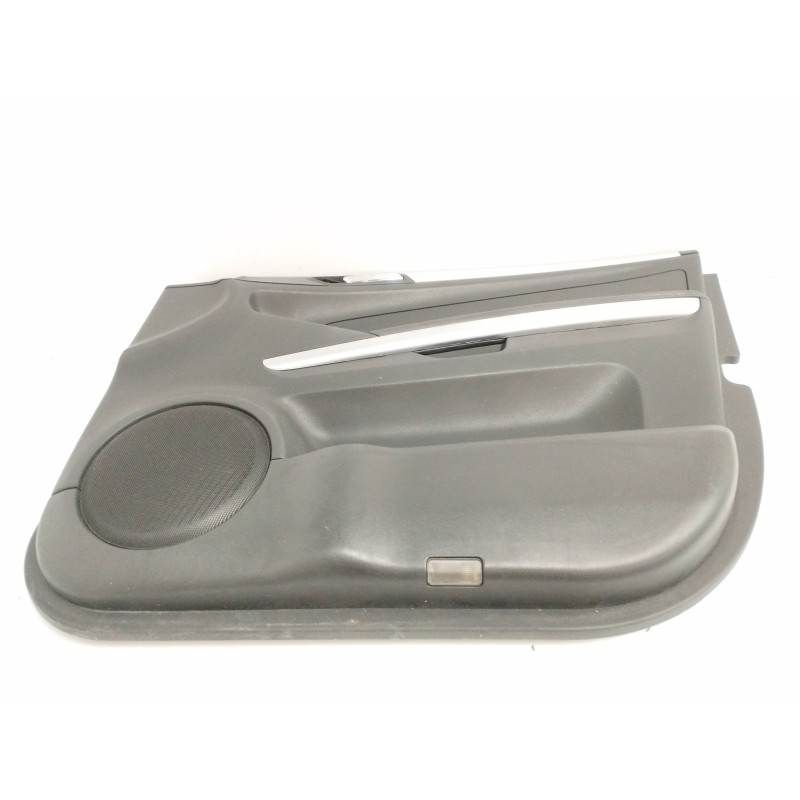 GUARNECIDO PUERTA DELANTERA DERECHA NEGRO