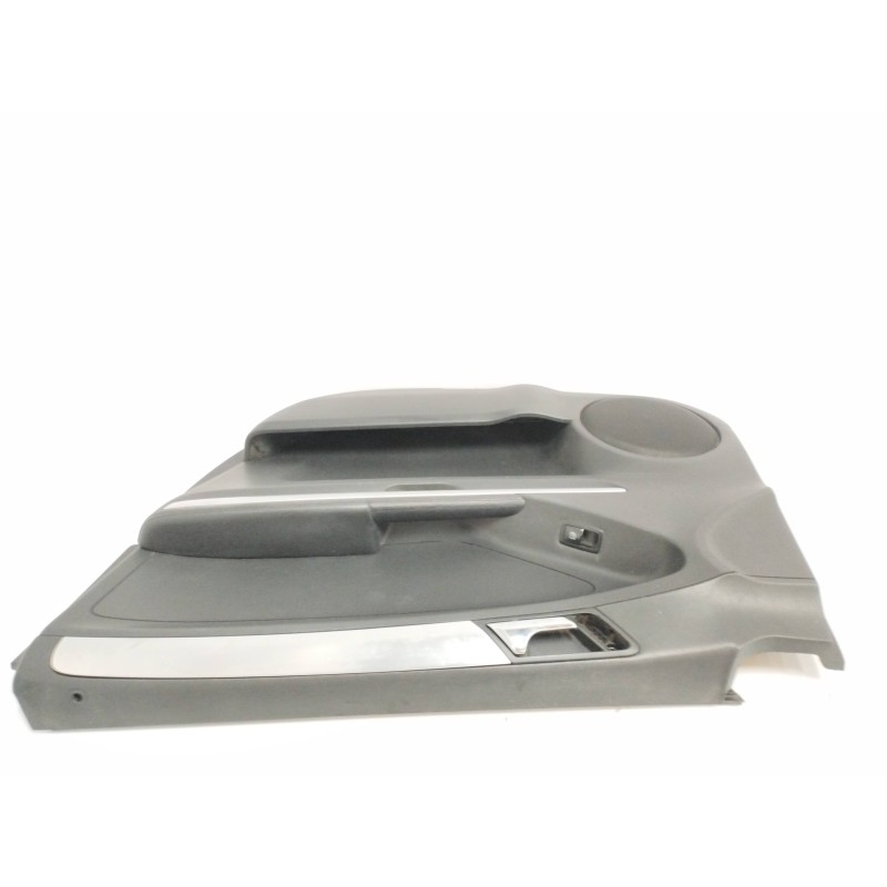 GUARNECIDO PUERTA DELANTERA DERECHA NEGRO