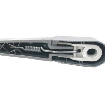 Recambio de brazo limpia trasero para mazda 3 berlina (bk) 1.6 crdt active referencia OEM IAM BP4K67421  