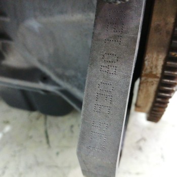 Recambio de motor completo para mitsubishi colt berlina 5 (z30a) 1.3 cat referencia OEM IAM 135930 158157 KM 4A90