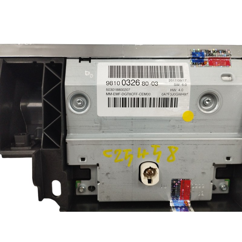 PANTALLA MULTIFUNCION