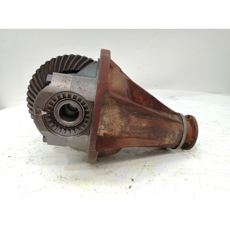 Recambio de diferencial trasero para land rover range rover 2.4 turbodiesel referencia OEM IAM MR714041 RELACION 46X10 MR714040