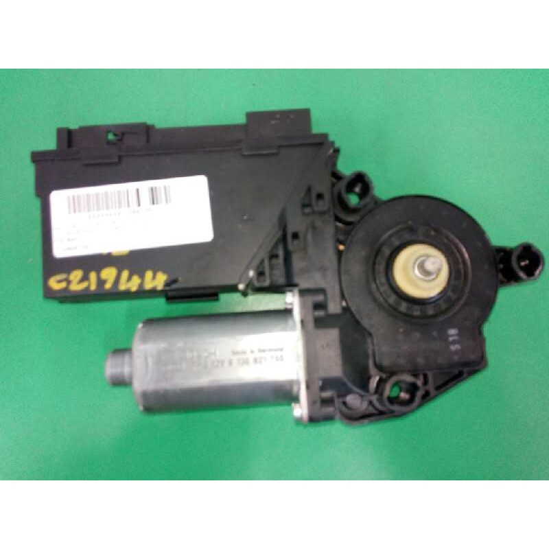Recambio de motor elevalunas trasero izquierdo para volkswagen touareg (7la) tdi r5 referencia OEM IAM 7L0959703C  