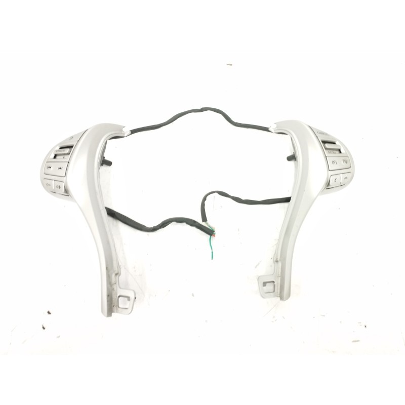 Recambio de mando volante para nissan pulsar hatchback (c13) 1.5 dci referencia OEM IAM 255504BC3A  