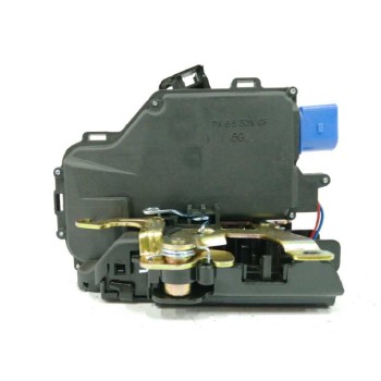 Recambio de cerradura puerta trasera derecha para skoda octavia berlina (1z3) referencia OEM IAM 3D4839016A  