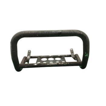 Recambio de defensa delantera para nissan terrano/terrano.ii (r20) 2.7 turbodiesel referencia OEM IAM   