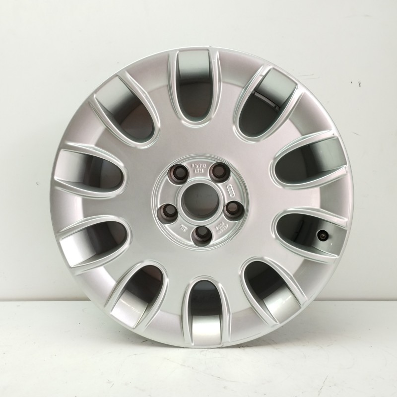 Recambio de llanta para audi a8 (4e2) 3.0 v6 24v tdi referencia OEM IAM 4E0601025J 8JX17H2ET34 