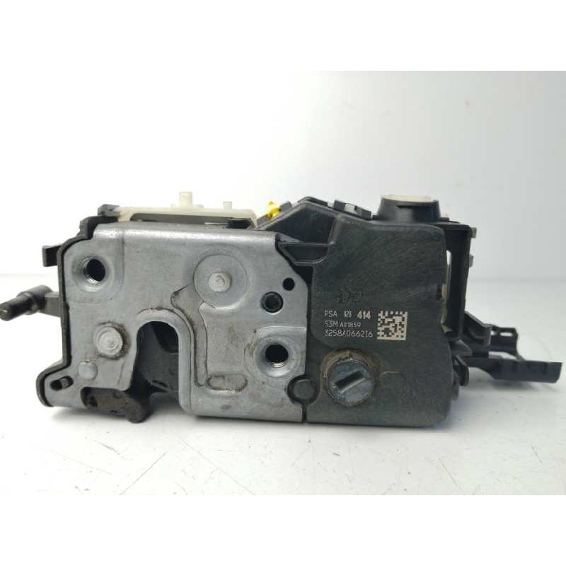 CERRADURA PUERTA LATERAL DERECHA