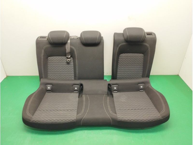 Recambio de asientos traseros para opel astra k lim. 5türig 1.6 cdti dpf referencia OEM IAM   