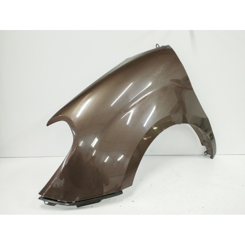 ALETA DELANTERA IZQUIERDA OBSERVAR FOTOS