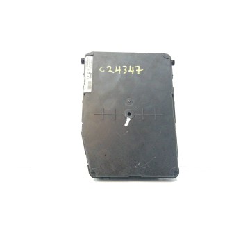 Recambio de caja reles / fusibles para renault scenic ii 1.5 dci diesel referencia OEM IAM 8200525384 S118400150D 