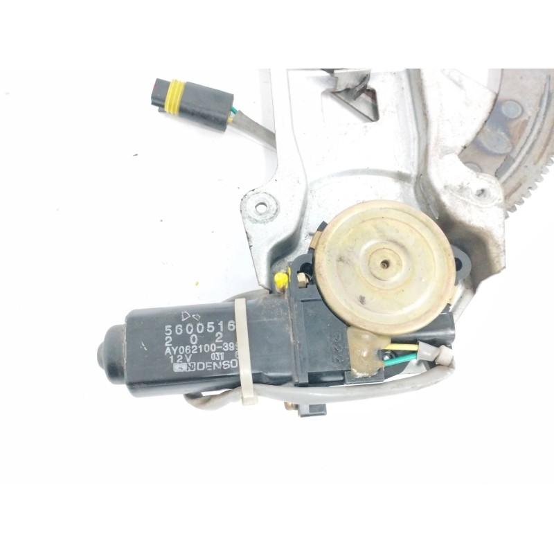 ELEVALUNAS DELANTERO DERECHO 5600516