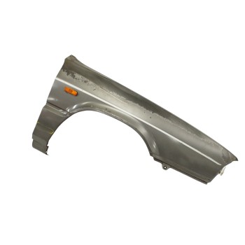 Recambio de aleta delantera derecha para alfa romeo 33 berlina 1.3 milano referencia OEM IAM 60502314 OBSERVAR FOTOS 