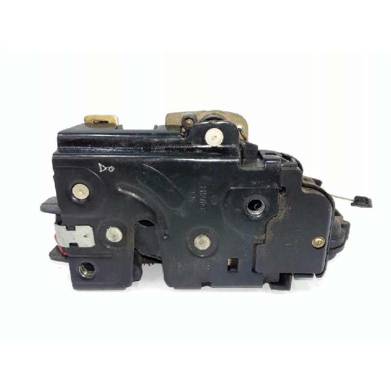 Recambio de cerradura puerta trasera izquierda para volkswagen golf iv berlina (1j1) conceptline referencia OEM IAM 3B4839015A  