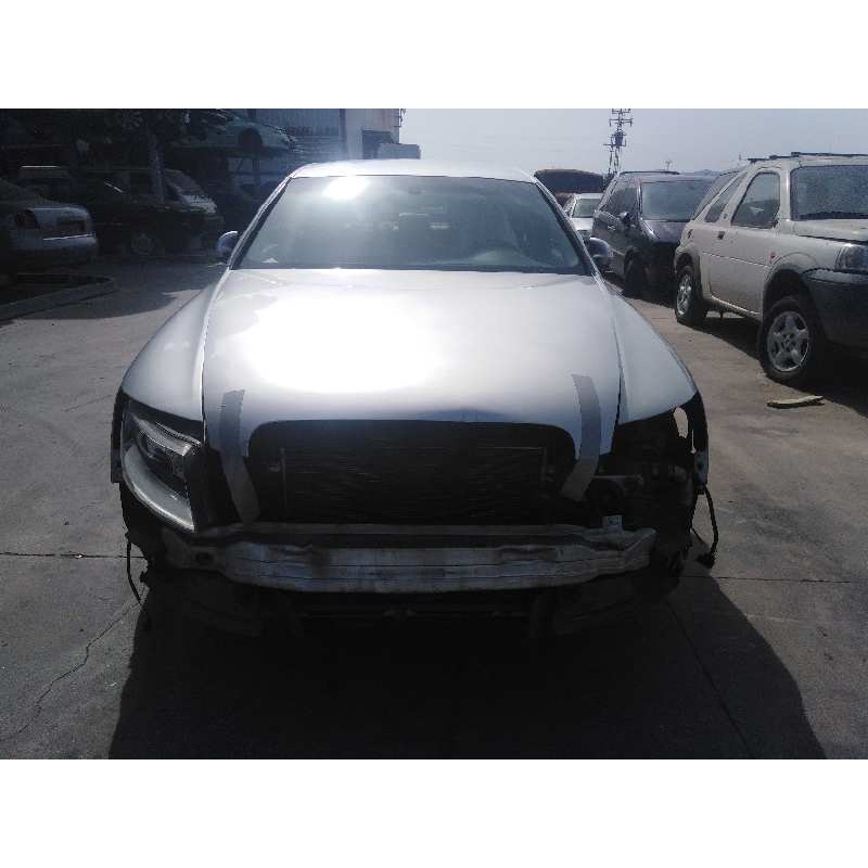 AUDI A6 BERLINA (4F2)