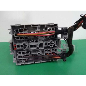 Recambio de caja reles / fusibles para volkswagen touareg (7la) tdi r5 referencia OEM IAM 7L0937503A  