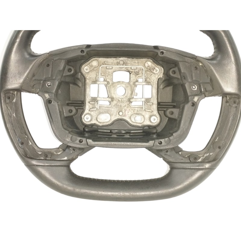 VOLANTE CON DESGASTE