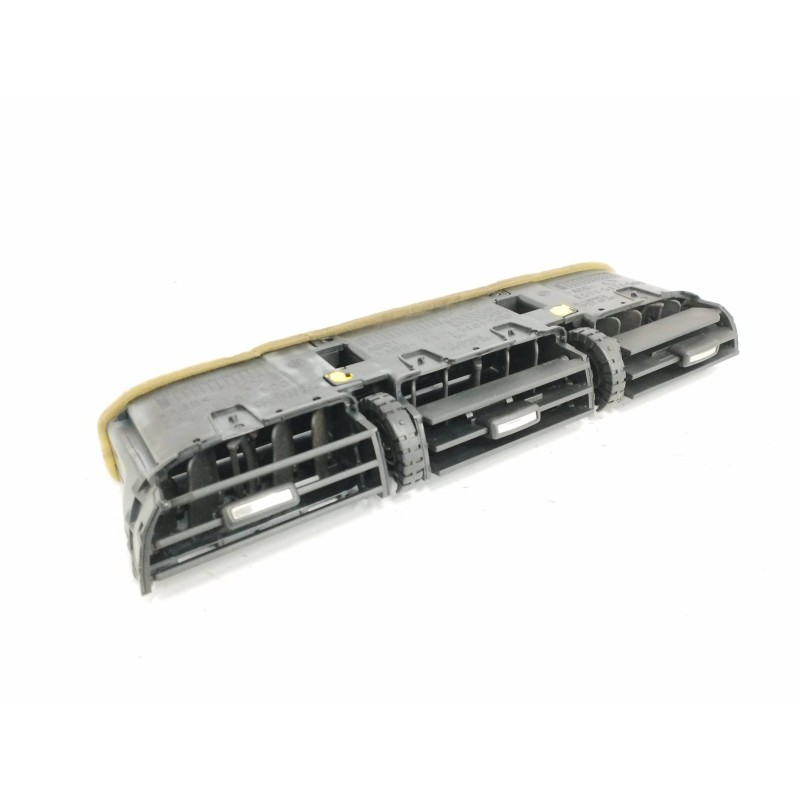 REJILLA AIREADORA CENTRAL