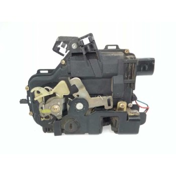 Recambio de cerradura puerta trasera izquierda para volkswagen golf iv berlina (1j1) conceptline referencia OEM IAM 3B4839015A  