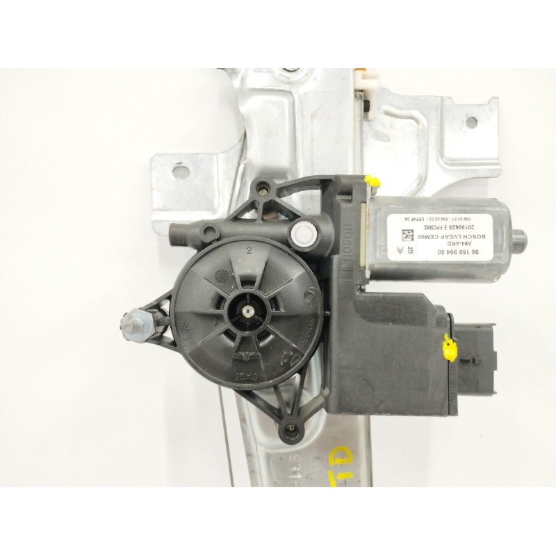 ELEVALUNAS TRASERO DERECHO 9815999480