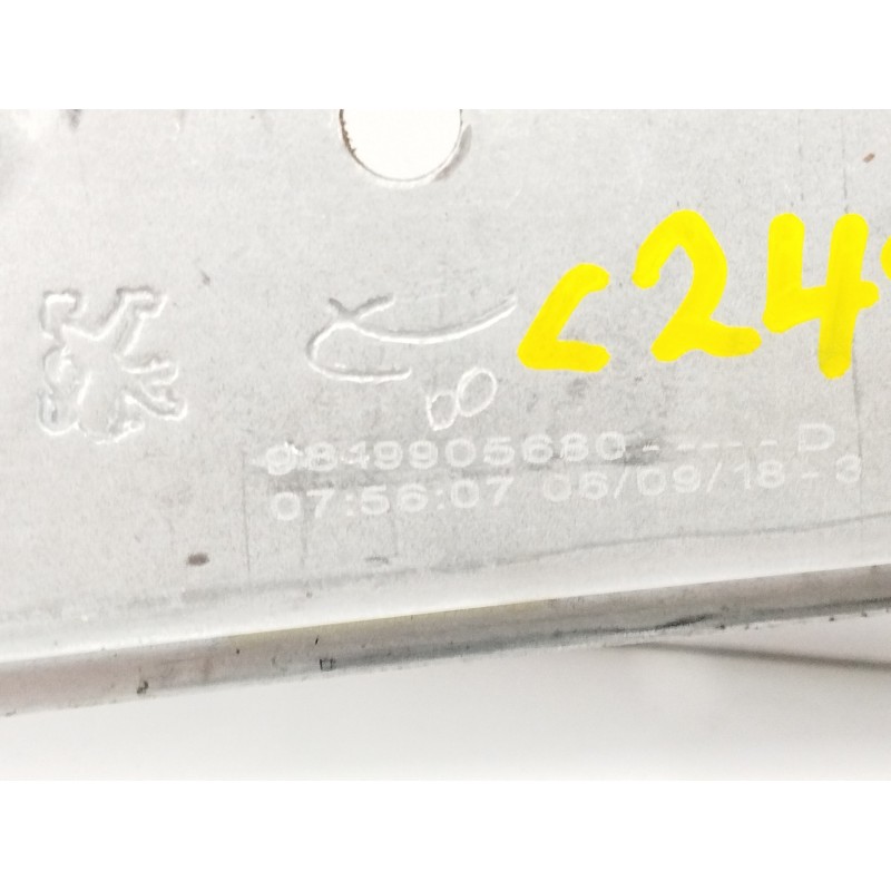 ELEVALUNAS TRASERO DERECHO 9815999480