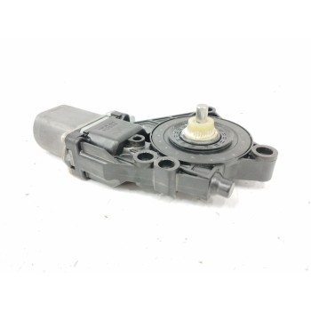 Recambio de motor elevalunas delantero derecho para hyundai i30 1.4 cat referencia OEM IAM 824602R000 0130822543 