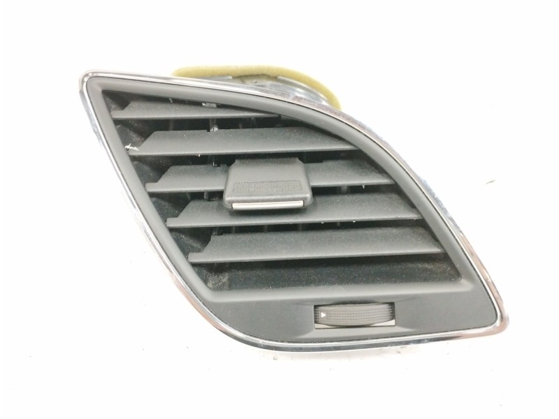 Recambio de rejilla aireadora para seat leon st (5f8) 2.0 tdi referencia OEM IAM 5F1820902F LADO DERECHO Recambio de rejilla aireadora para seat leon st (5f8) 2.0 tdi referencia OEM IAM 5F1820902F LADO DERECHO