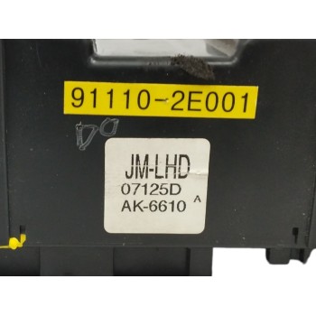 Recambio de caja reles / fusibles para hyundai tucson (jm) 2.0 crdi cat referencia OEM IAM 911102E001 OBSERVAR FOTO 
